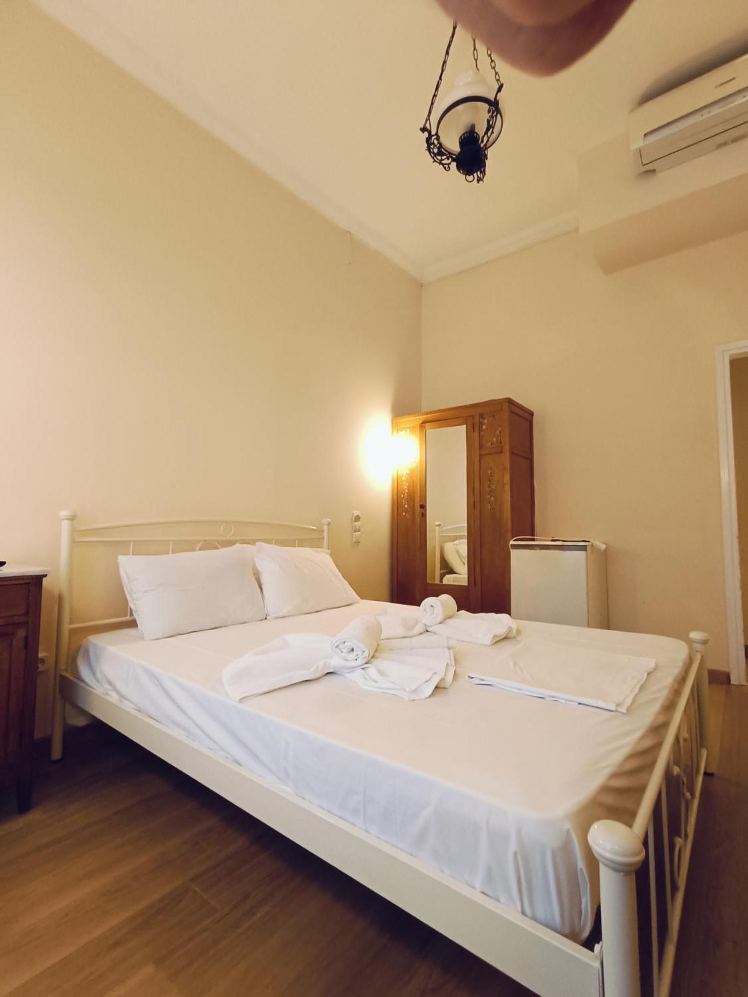 Anesis Hotel Лутра-Эдипсу Экстерьер фото