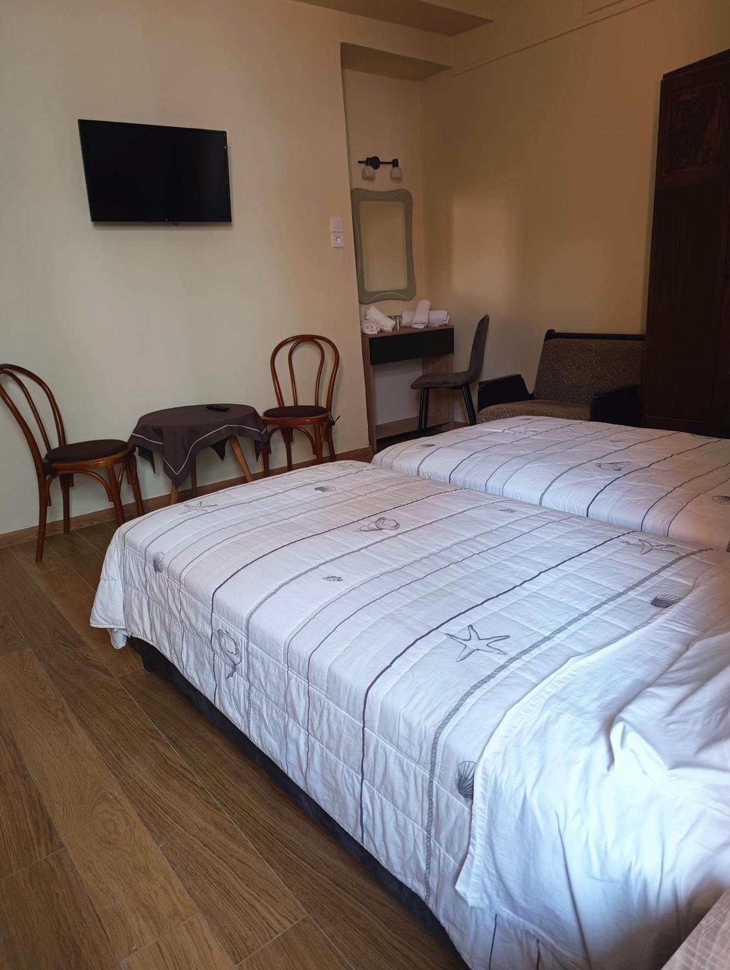 Anesis Hotel Лутра-Эдипсу Экстерьер фото