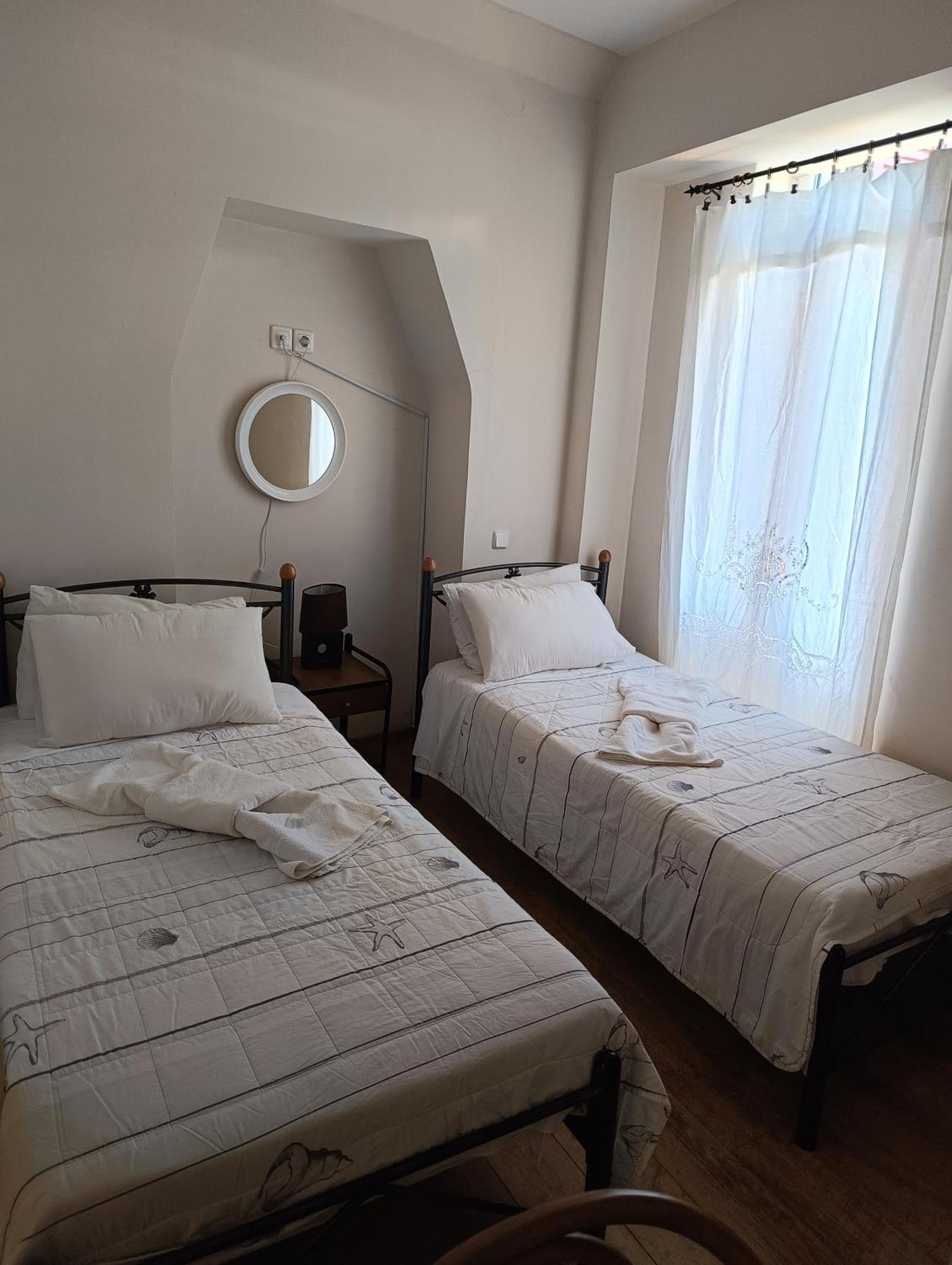 Anesis Hotel Лутра-Эдипсу Экстерьер фото