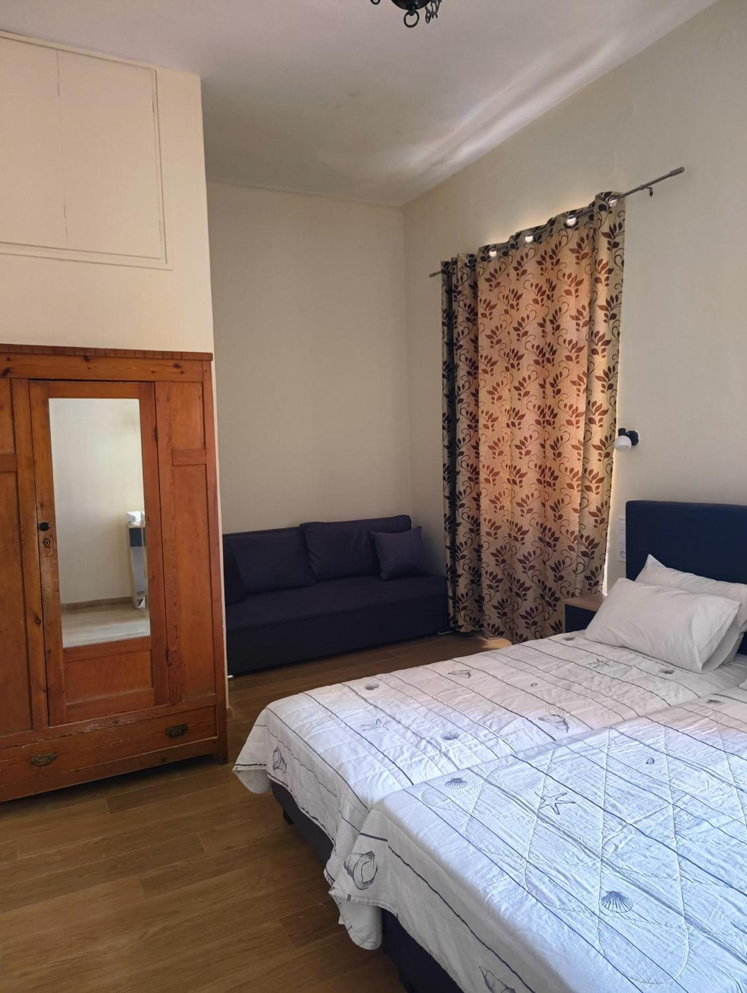 Anesis Hotel Лутра-Эдипсу Экстерьер фото