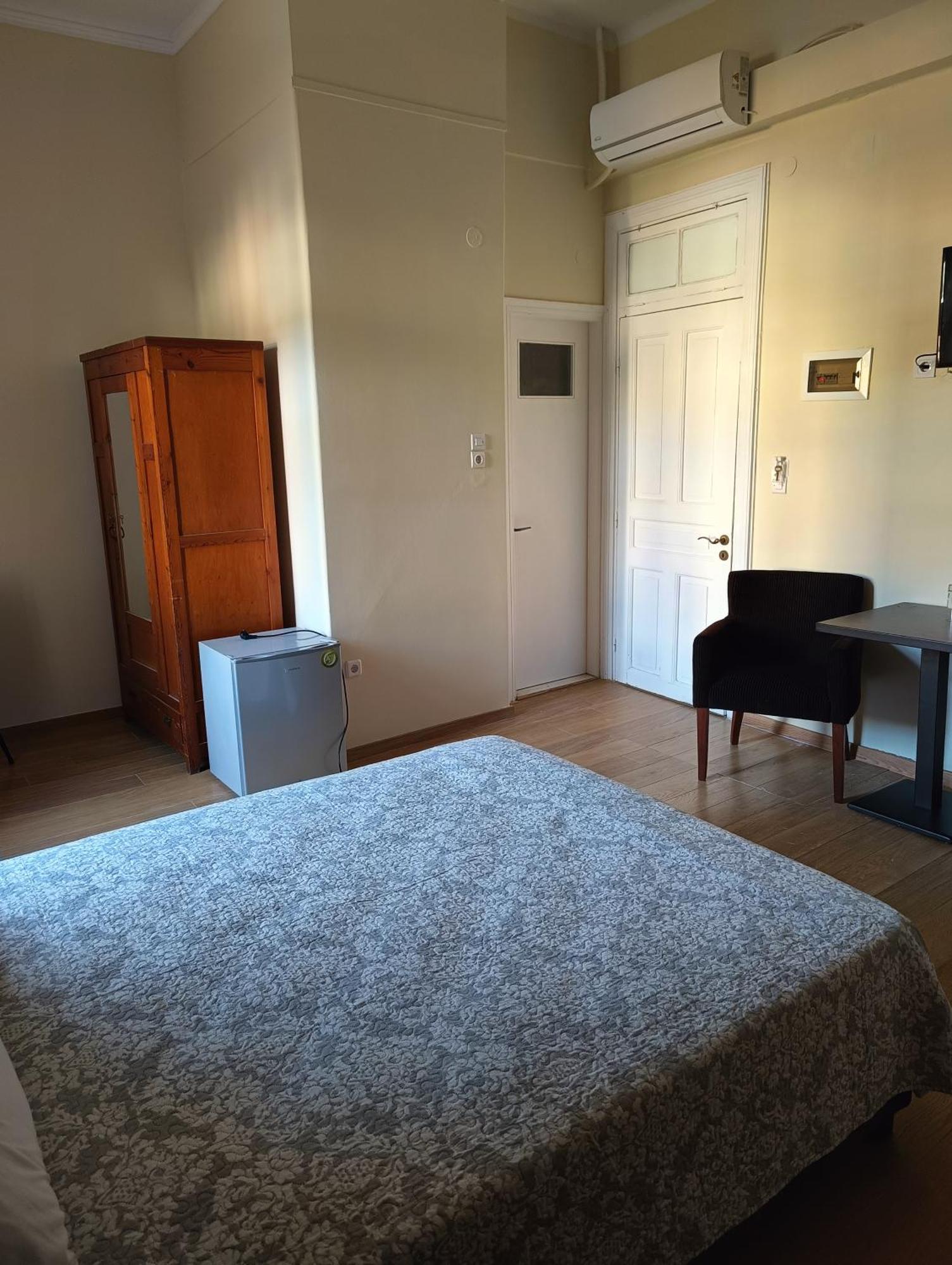 Anesis Hotel Лутра-Эдипсу Экстерьер фото